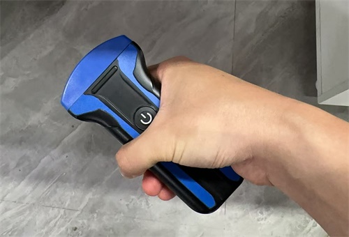 Can a Handheld Vet Scanner Improve Animal Healthcare?